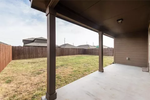 304 Evers Way, Denton, TX 76207 photo 29
