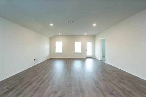 304 Evers Way, Denton, TX 76207 photo 17