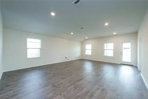 304 Evers Way, Denton, TX 76207 photo 16