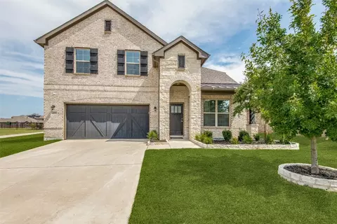 6225 Gloucester Dr, Aubrey, TX 76227