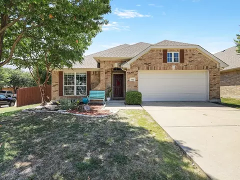 1432 Hawk Valley Dr, Little Elm, TX 75068