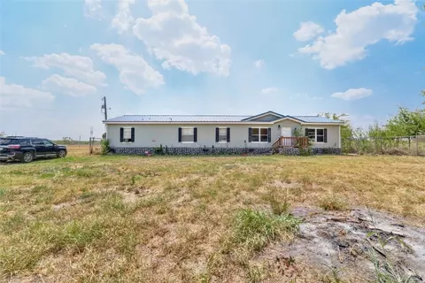 7203 County Road 4094, Kaufman, TX 75142