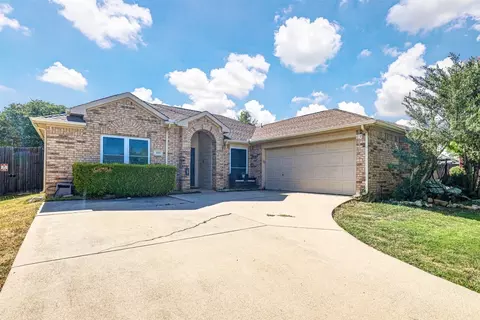 119 Santa Fe Trl, Justin, TX 76247