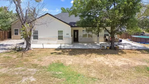 1501 Partridge Ct, Pelican Bay, TX 76020