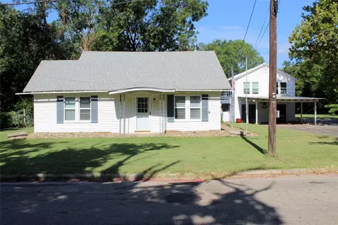 214 S Post Oak St, Winnsboro, TX 75494