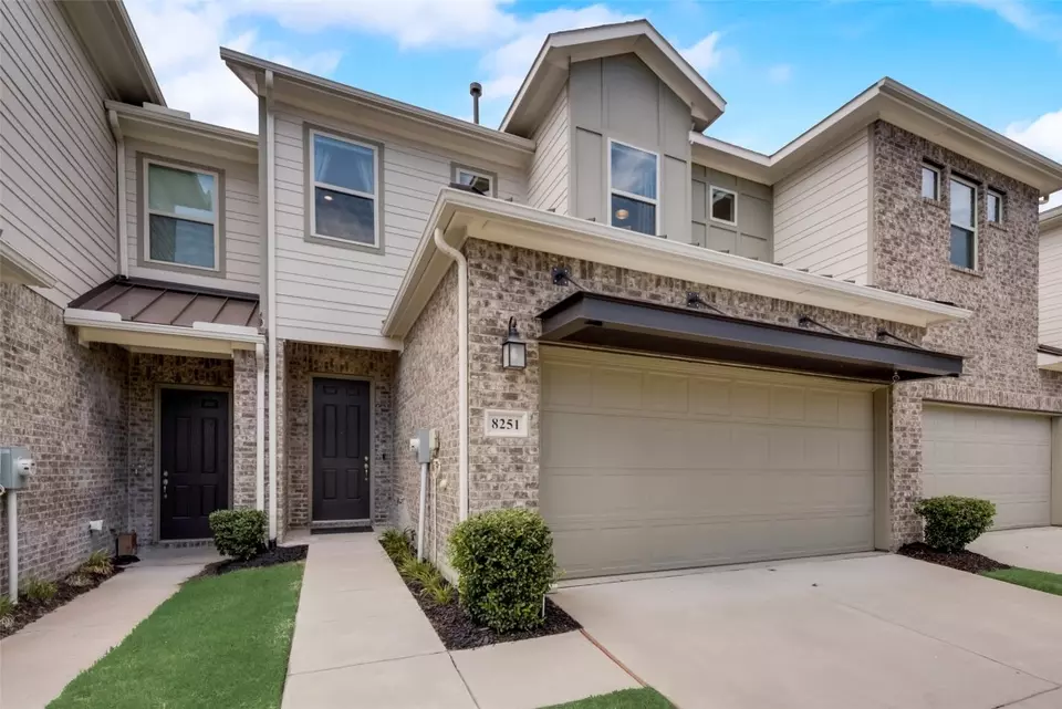  8251 Snapdragon Way, Dallas, TX 75252 photo 2