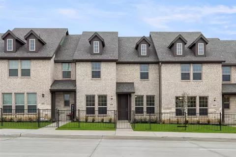 6008 Bursey Rd, Watauga, TX 76148