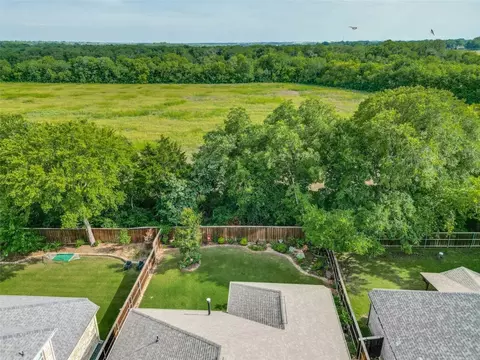 308 Headwaters Dr, Mckinney, TX 75071