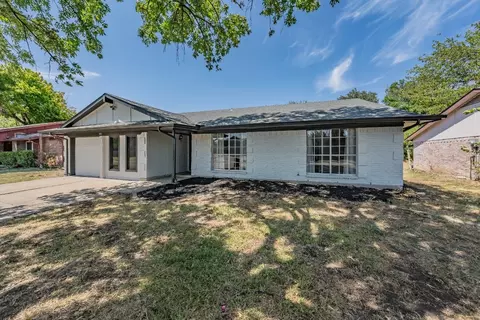 421 Grants Pkwy, Arlington, TX 76014