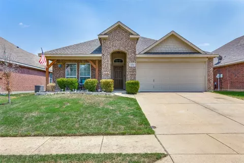 12149 Longstone Dr, Burleson, TX 76028