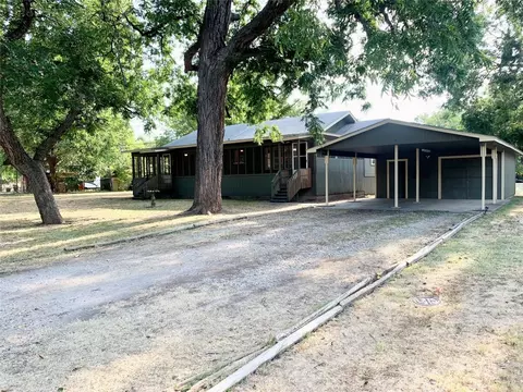 7094 Horseshoe Bend Trl, Weatherford, TX 76087