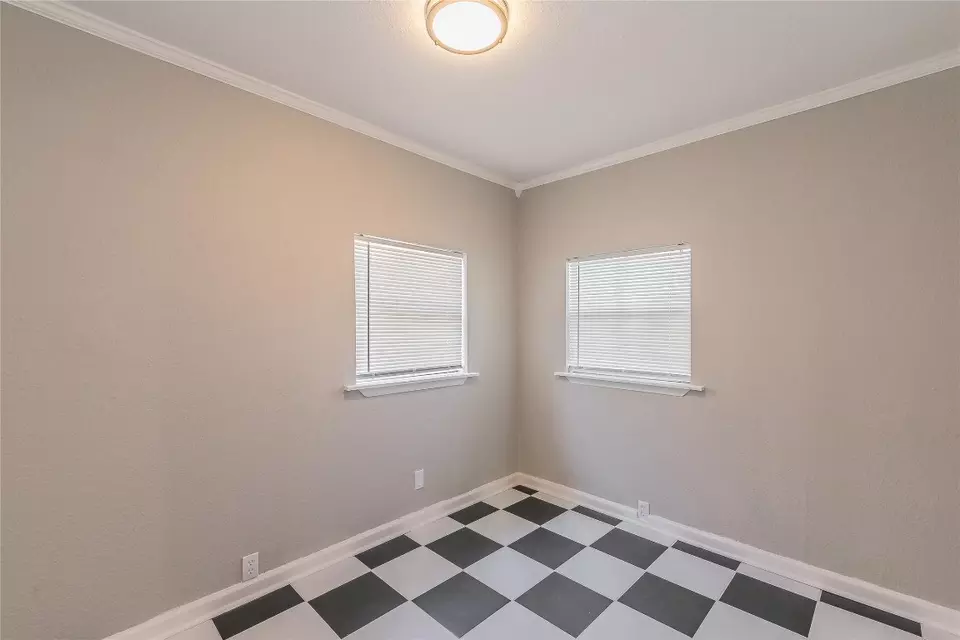  4304 Monna St, Haltom City, TX 76117 photo 10