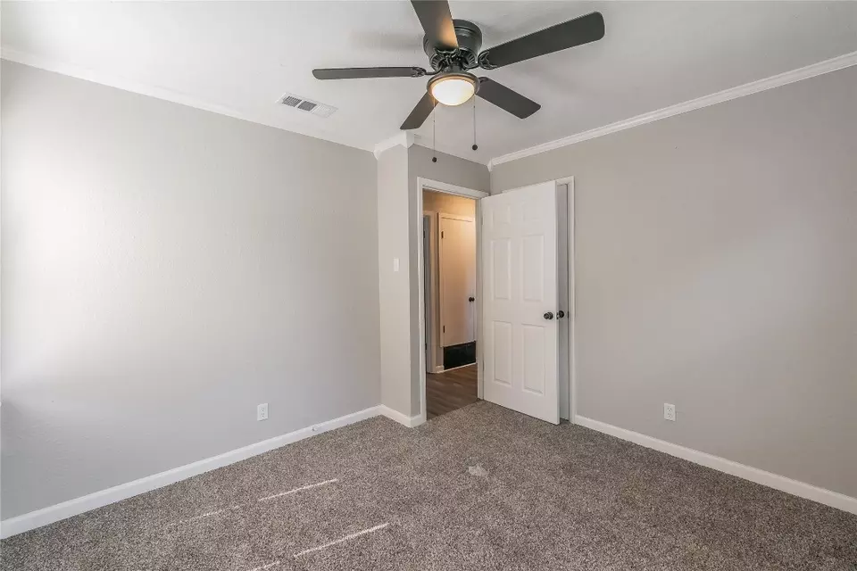  4304 Monna St, Haltom City, TX 76117 photo 24