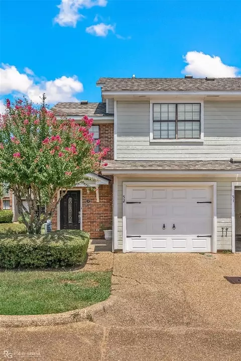 52 Meadow Creek Dr, Bossier City, LA 71111