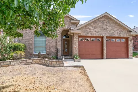 9717 Jericho Ln, Fort Worth, TX 76108