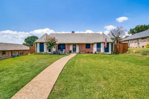 111 Highcrest Ln, Rockwall, TX 75087
