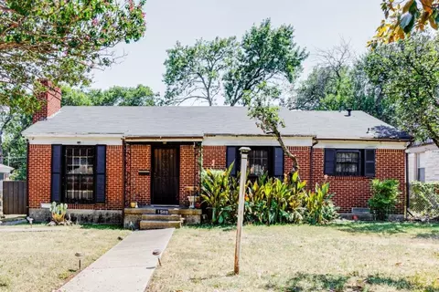 1568 N Atoll Dr, Dallas, TX 75216