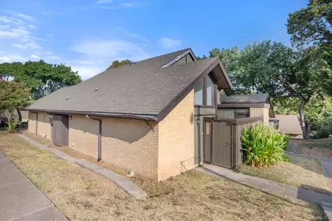 4635 Country Creek Dr #1070, Dallas, TX 75236