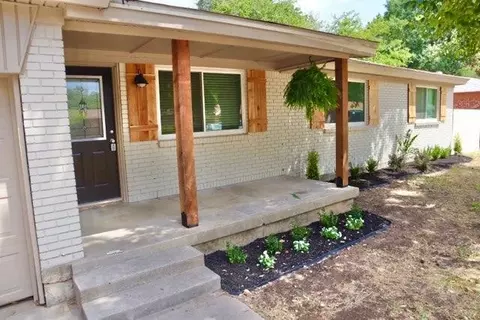 4224 Lynn Ter, North Richland Hills, TX 76180