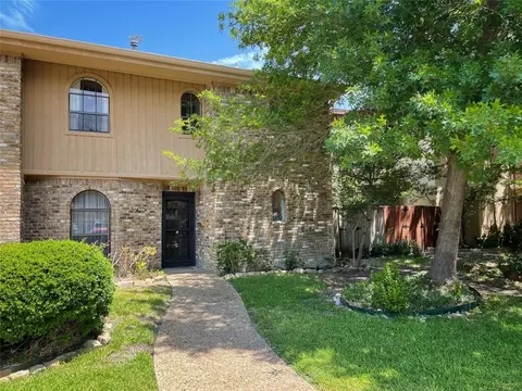 4957 Thunder Rd, Dallas, TX 75244