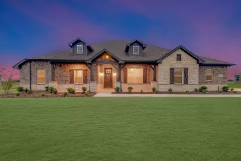 1186 Emilia Dr, Farmersville, TX 75442