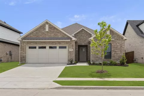 390 Waters Ridge Dr, Lavon, TX 75166