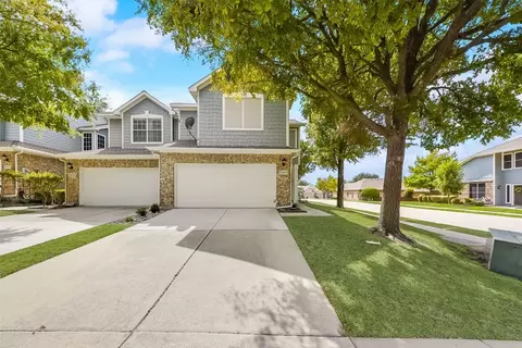 9869 Castlewood Dr, Plano, TX 75025