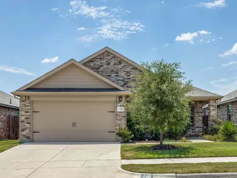 736 Walls Blvd, Crowley, TX 76036