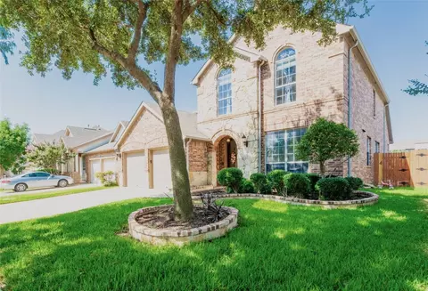 9117 Addison Dr, Fort Worth, TX 76244