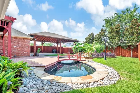 3205 Pecan Meadow Dr, Garland, TX 75040