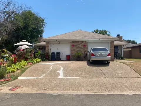 4403 Sweetgum Way #4401 & 4403, Fort Worth, TX 76133