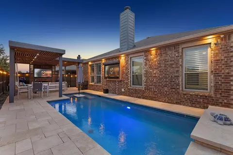 1221 Lone Pine Dr, Little Elm, TX 75068