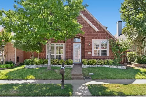 8636 Forest Glen Dr, Irving, TX 75063