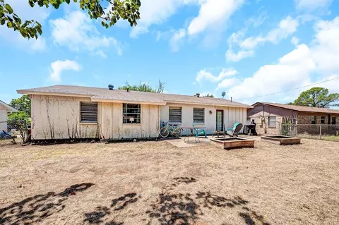 610 Glenn Dr, Euless, TX 76039 photo 12