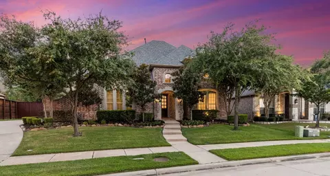 2608 Rolling Mdw, Carrollton, TX 75010