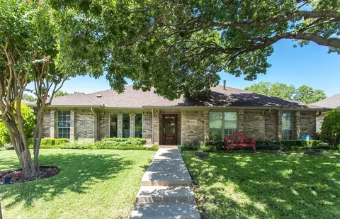 6615 Kings Hollow Ct, Dallas, TX 75248