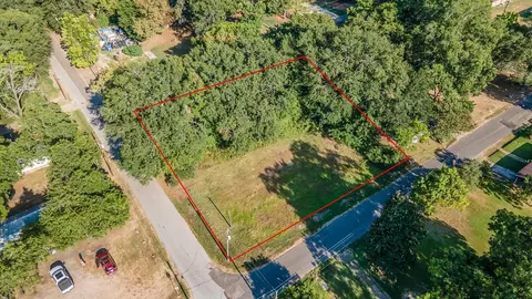 210 Black Cypress St, Jefferson, TX 75657