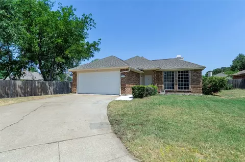 3601 Crosswicks Ct, Fort Worth, TX 76137
