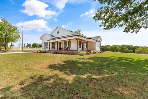 638 Watkins Rd, Sherman, TX 75090