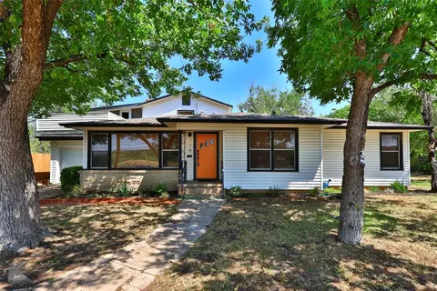 718 E North 10th St, Abilene, TX 79601