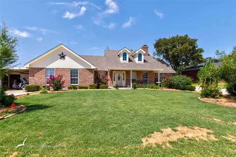 1014 Woodland Dr, Clyde, TX 79510