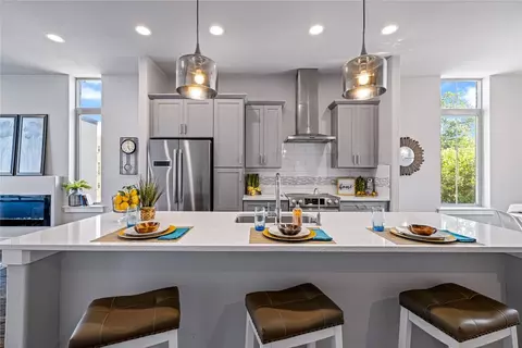 13228 Bee St, Farmers Branch, TX 75234