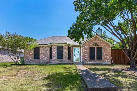 1005 Shadybrook Ln, Seagoville, TX 75159