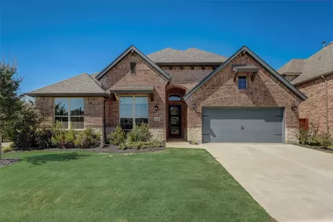 416 Leighton Ct, Fort Worth, TX 76131
