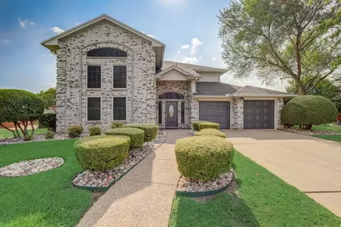 4 Mills Ct, Mansfield, TX 76063