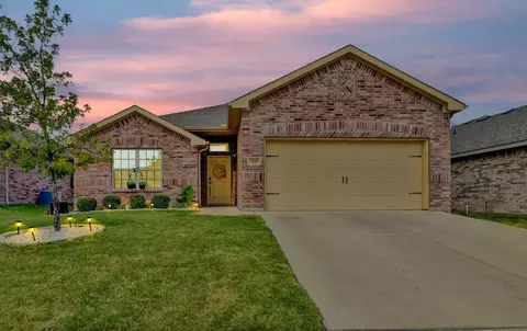 9205 Vistamill Trl, Fort Worth, TX 76179