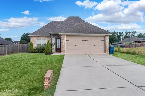 4578 Cherry Creek Rd, Shreveport, LA 71107