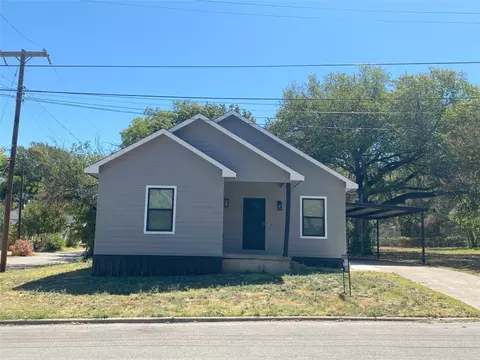 318 N Church St, Hillsboro, TX 76645