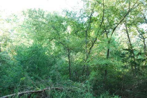 562 Private Road 7370, Point, TX 75472 photo 15