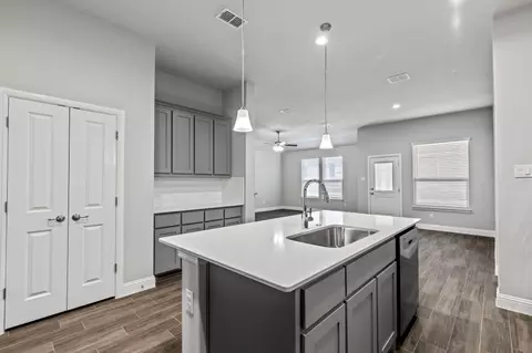 2204 Knightsgate Rd, Argyle, TX 76226 photo 8